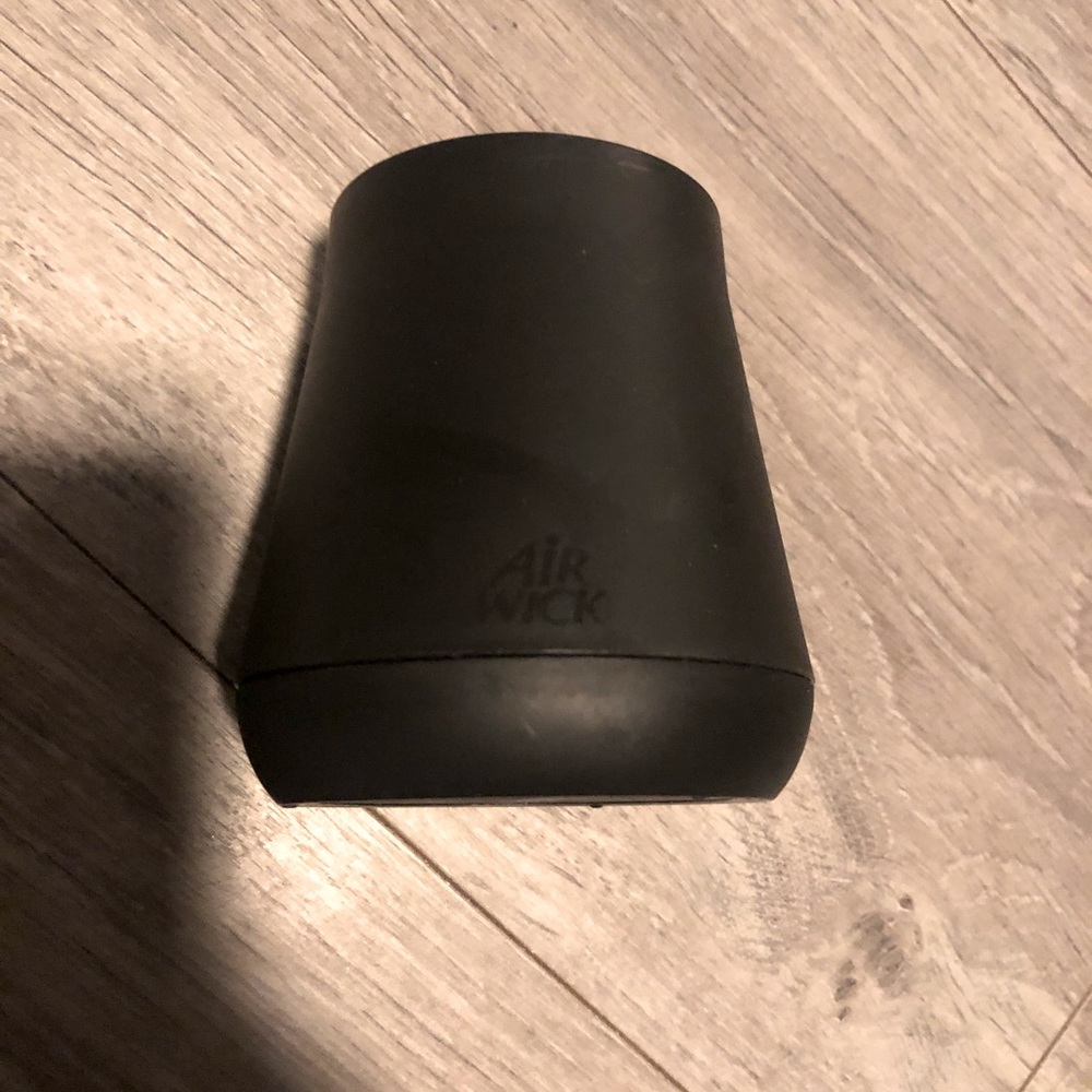 Air Wick automatic Essential Mist